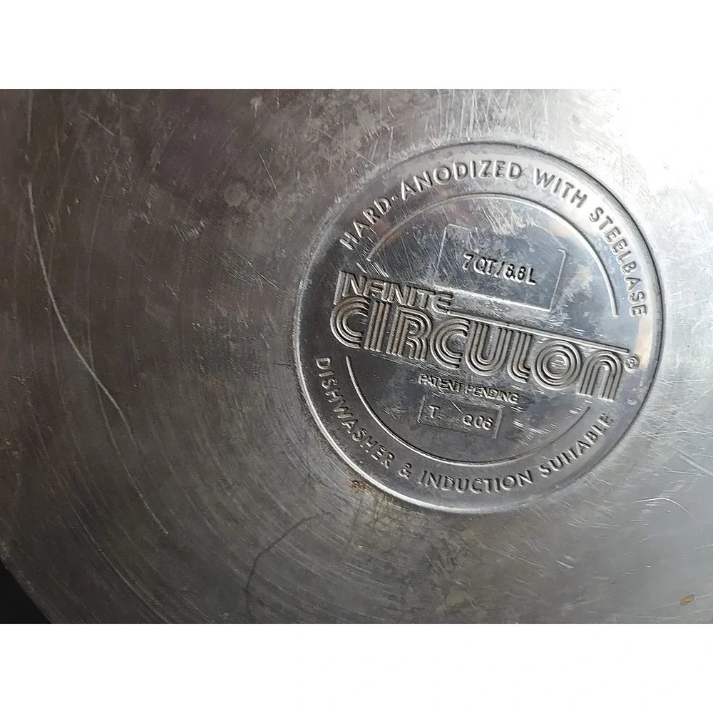Circulon Hard Anodized‎ Aluminum 7 Quart Casserole With Locking Straining Lid